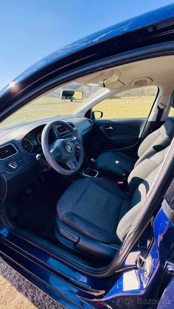 Volkswagen Polo 1,6   6R - foto 8