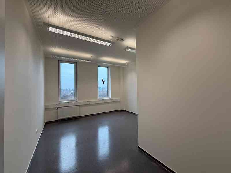 PRONÁJEM DVOU KANCELÁŘÍ O CP 38,2 M2 V BRNĚ  - foto 12