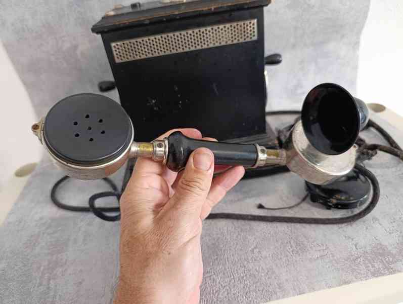 Starožitný švédský dvouklikový telefon z roku 1920-30  - foto 11