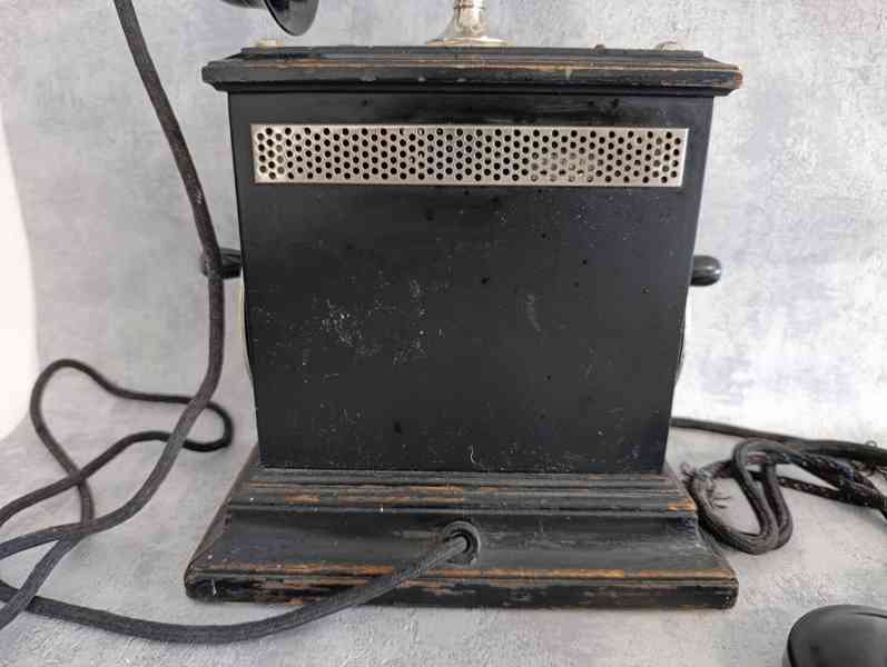 Starožitný švédský dvouklikový telefon z roku 1920-30  - foto 8