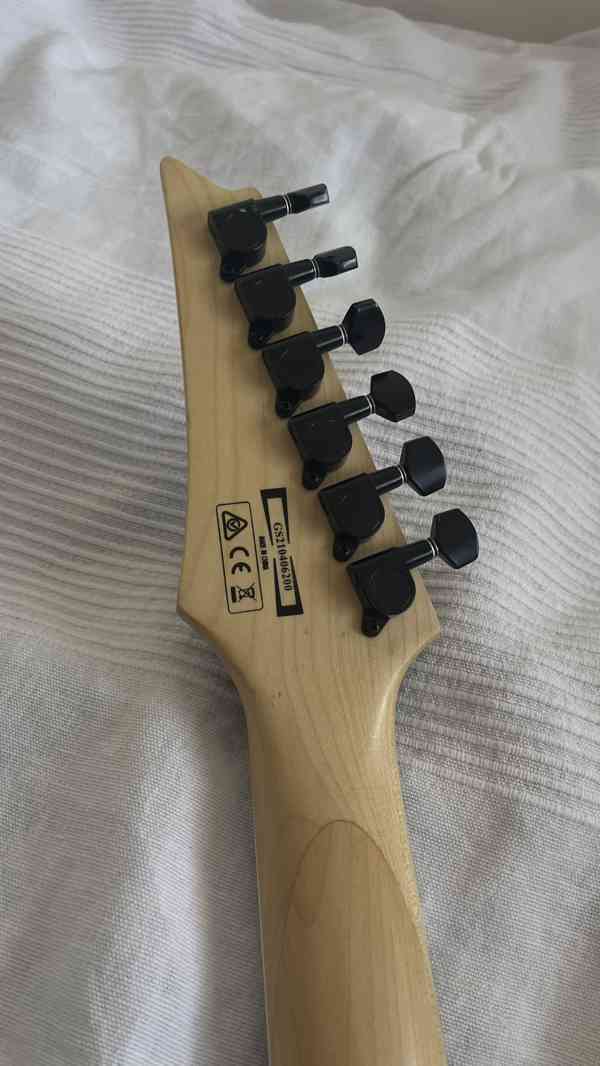 Super ST model Ibanez GRG121DX-BKF - foto 8