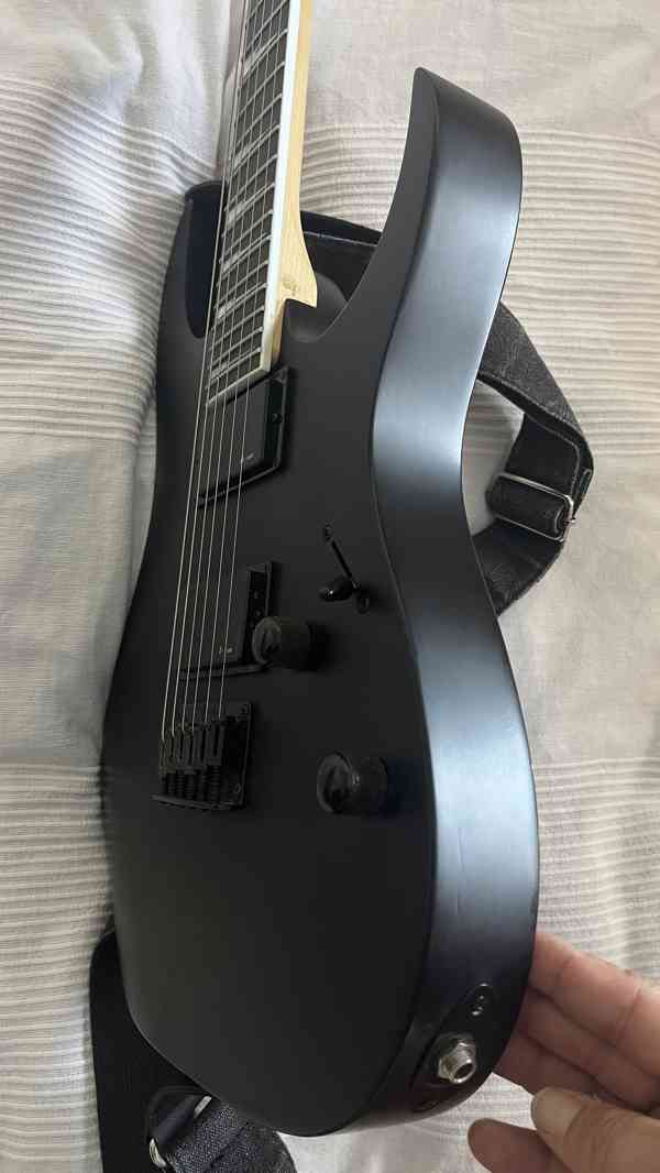 Super ST model Ibanez GRG121DX-BKF - foto 9