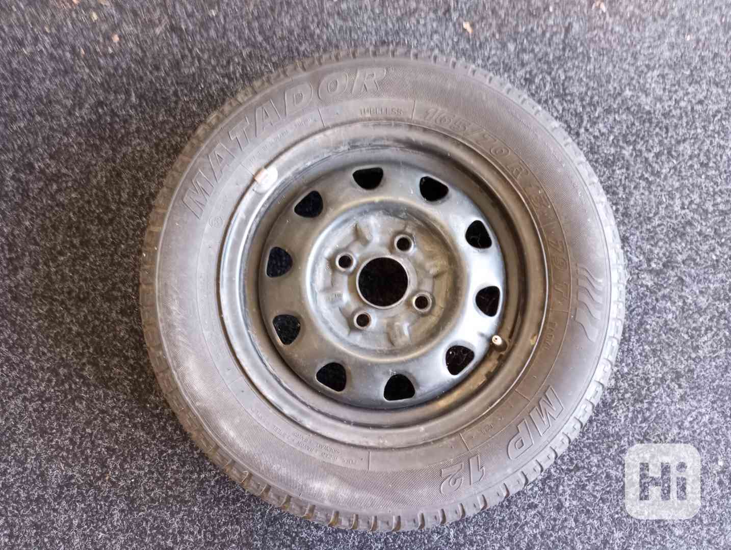 Prodám pneu Matador 165/70 R13 79 T - foto 1