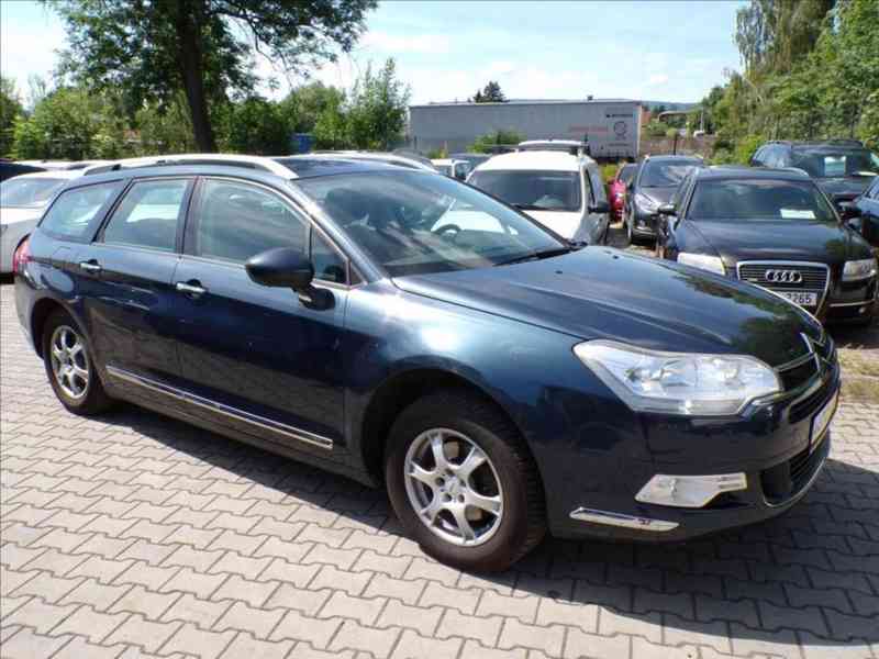 Citroën C5 2,0 HDi TAŽ.ZAŘÍZENÍ - foto 1