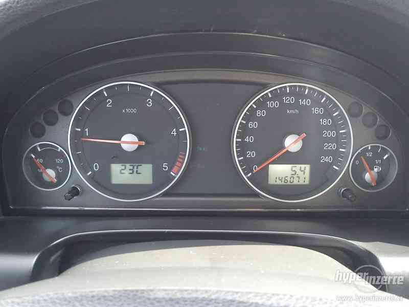 Ford Mondeo kombi 2.0TDCi,klima,serviska,tažné,model 2006 - foto 15