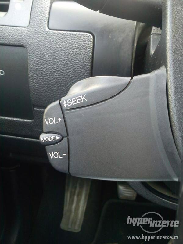 Ford Mondeo kombi 2.0TDCi,klima,serviska,tažné,model 2006 - foto 16