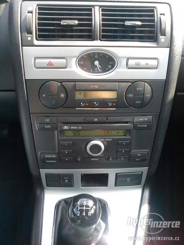 Ford Mondeo kombi 2.0TDCi,klima,serviska,tažné,model 2006 - foto 17