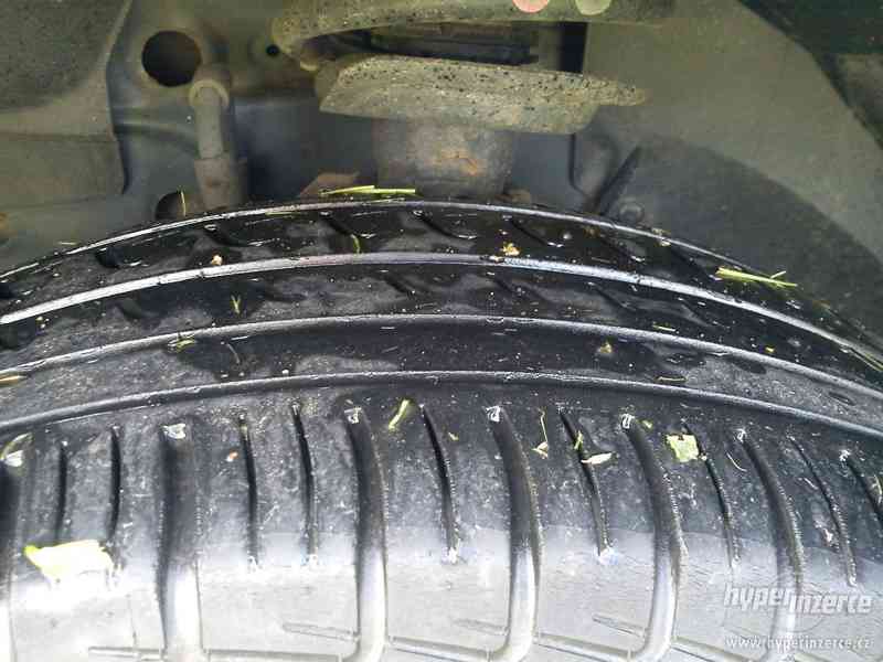 Ford Mondeo kombi 2.0TDCi,klima,serviska,tažné,model 2006 - foto 20