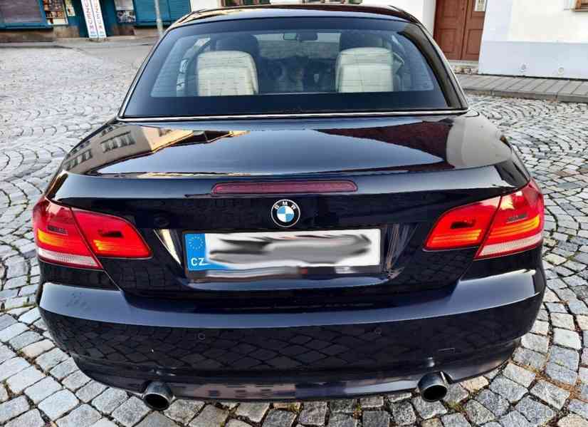 BMW Řada 3 335i e93 2007 modro černá bar. - foto 3