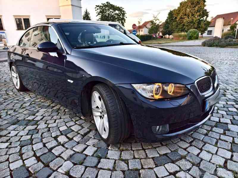 BMW Řada 3 335i e93 2007 modro černá bar. - foto 4