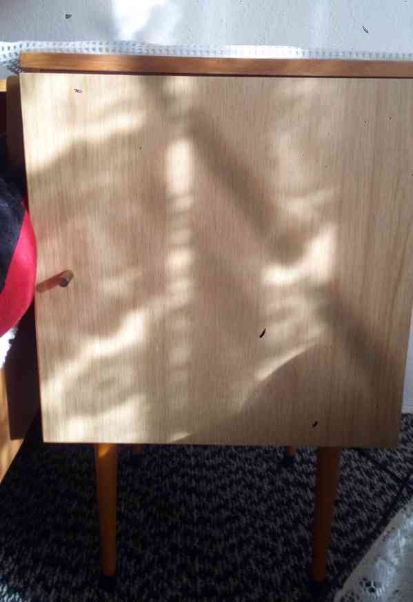 Nabízím skříňky - foto 4