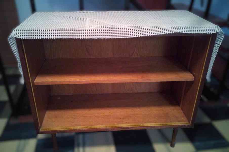 Skříňky retro zdarma - foto 3