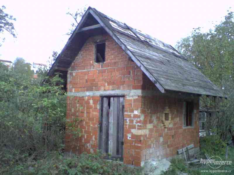 Prodej rekreačního pozemku 479 m2 Klecany, 6 km od Prahy - foto 1