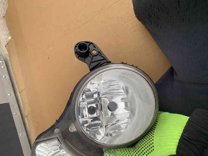 xenon xenony skoda yeti 5L pravy levy svetlo - foto 4