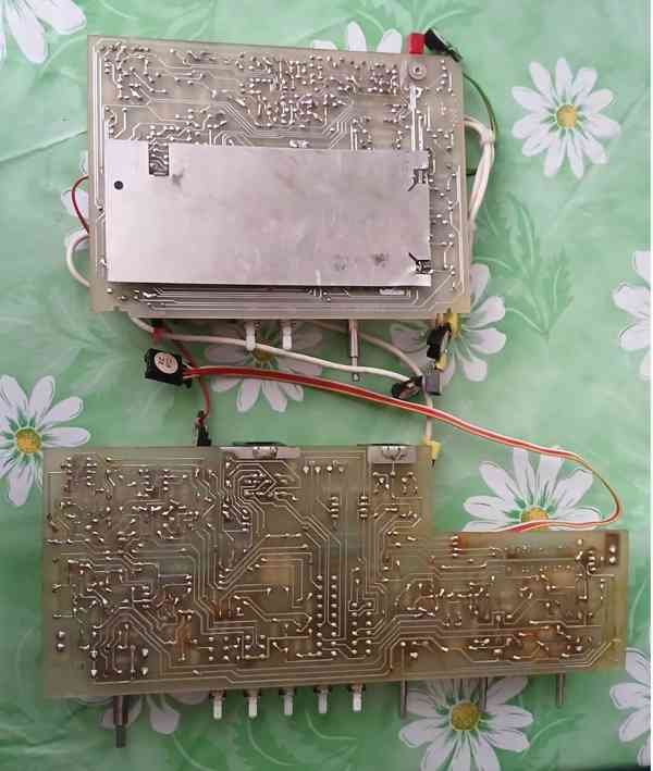 Prodám desky do rmg Tesla Condoru. - foto 2