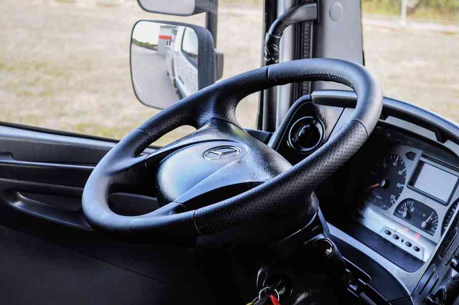 MERCEDES ATEGO 1224 PRACOVNÍ / MONTÁŽNÍ / IZOLOVANÁ PLOŠINA - foto 52