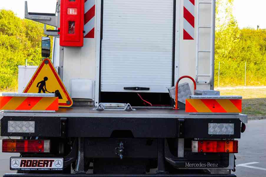 MERCEDES ATEGO 1224 PRACOVNÍ / MONTÁŽNÍ / IZOLOVANÁ PLOŠINA - foto 107