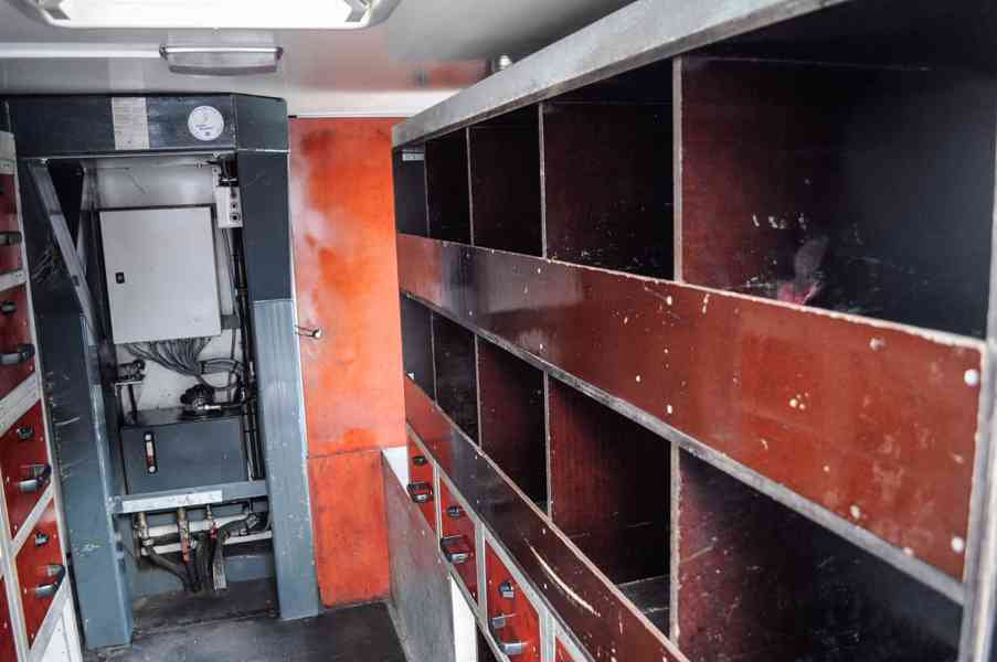 MERCEDES ATEGO 1224 PRACOVNÍ / MONTÁŽNÍ / IZOLOVANÁ PLOŠINA - foto 76