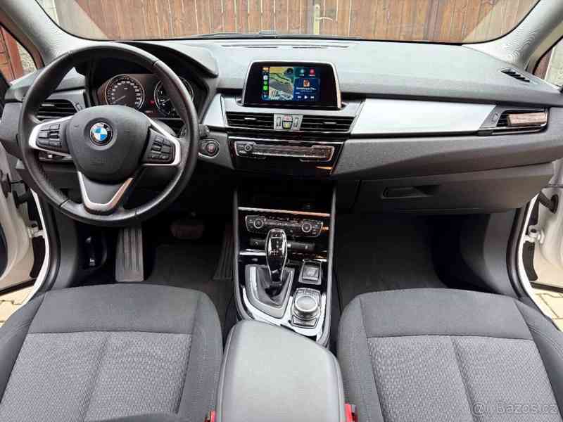 BMW Řada 2 2,0   220i Gran Tourer 2021 TOP STAV - foto 15