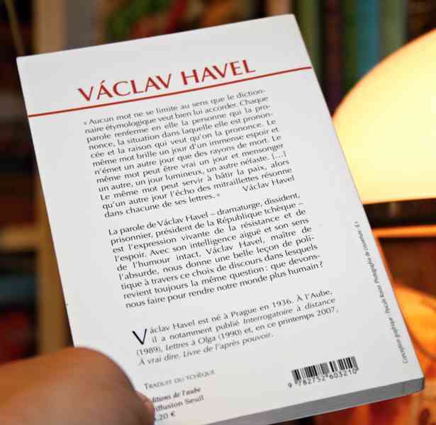 VÁCLAV HAVEL - podpis, autogram v knize - RARITA! - foto 5