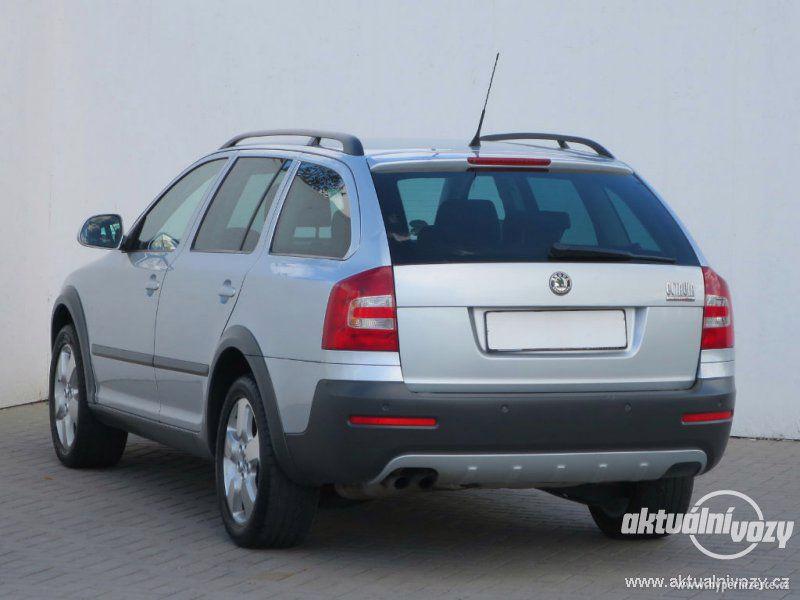 Škoda Octavia 2.0, benzín, r.v. 2008 - foto 18