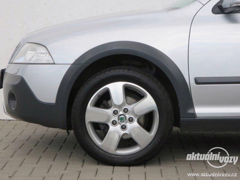 Škoda Octavia 2.0, benzín, r.v. 2008 - foto 19
