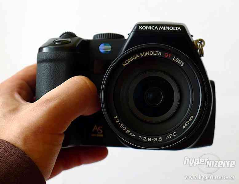 Konica Minolta Dimage A200 - výborný stav - foto 1