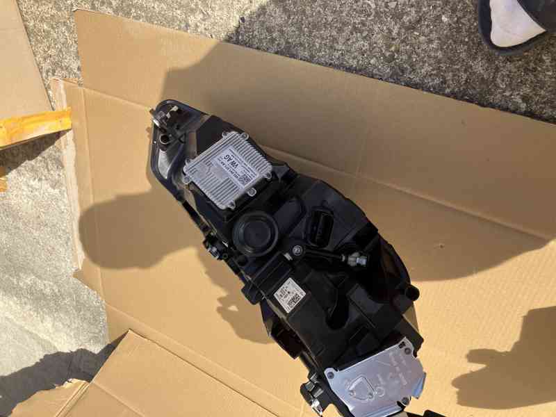 svetla svetlo vw golf viii 8 lift led prave leve - foto 17