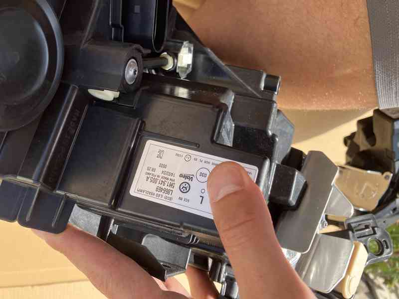 svetla svetlo vw golf viii 8 lift led prave leve - foto 20
