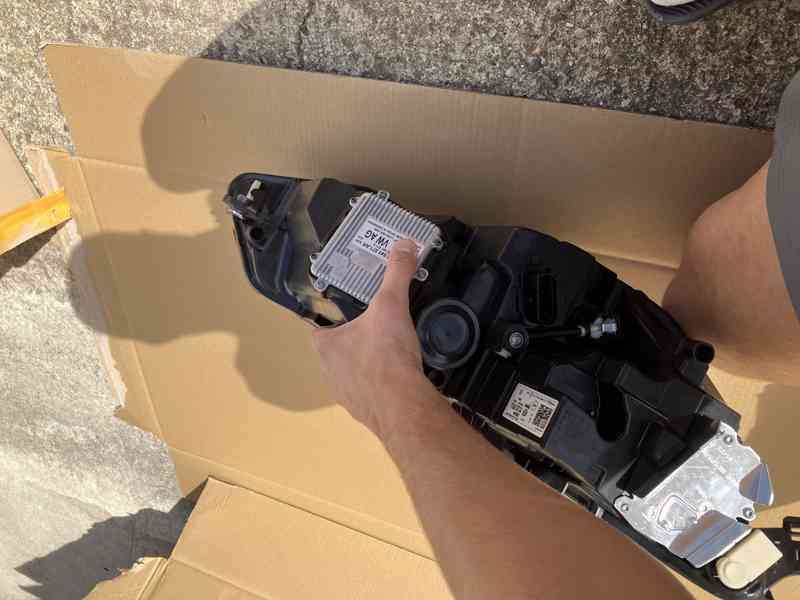 svetla svetlo vw golf viii 8 lift led prave leve - foto 18