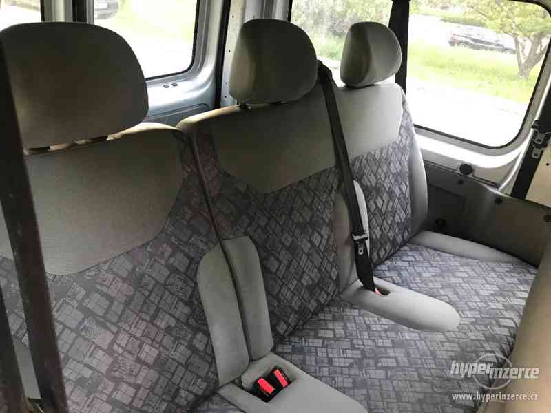 Opel Vivaro - foto 8