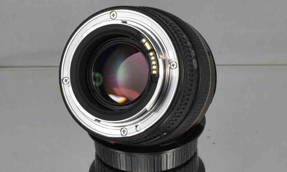 Canon EF 50mm f/1.4 USM full-frame Pevný *UV filtr - foto 4