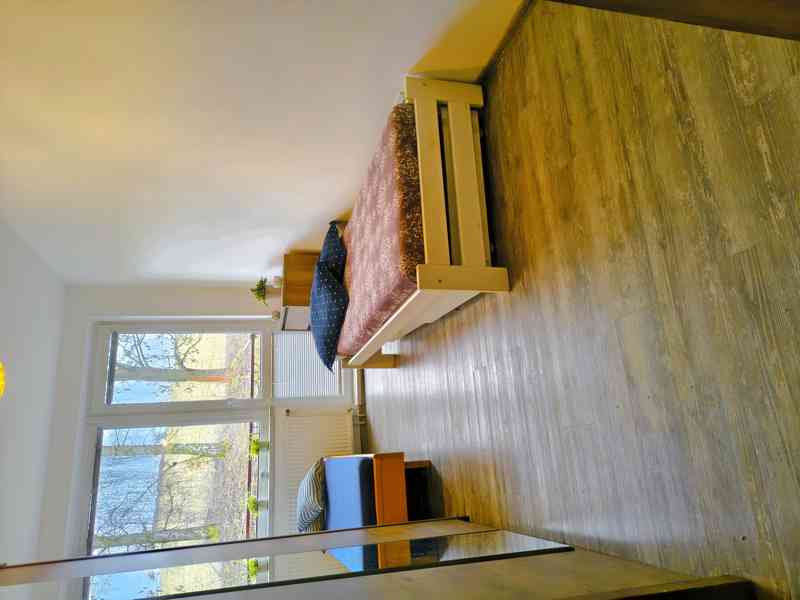 Náchod - prodej bytu 3+kk se dvěma balkony - foto 8