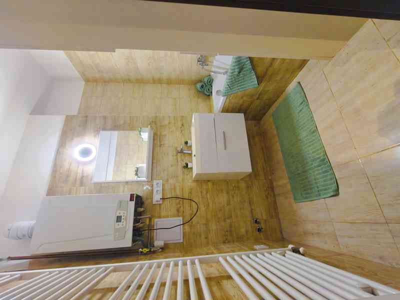 Náchod - prodej bytu 3+kk se dvěma balkony - foto 12