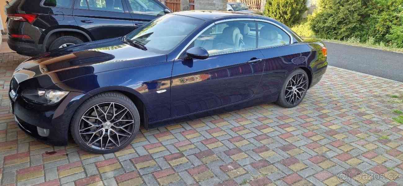 BMW Řada 3 2,5 325d E93 Kabriolet, 2008 - foto 2