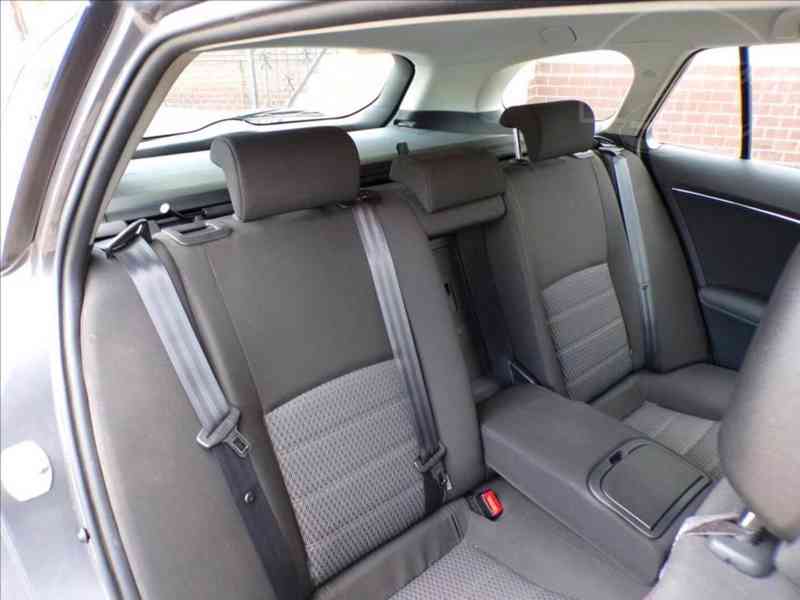 Toyota Avensis 1,8 VVTi KAMERA,WEBASTO,TAŽNÉ ZAŘ. - foto 10