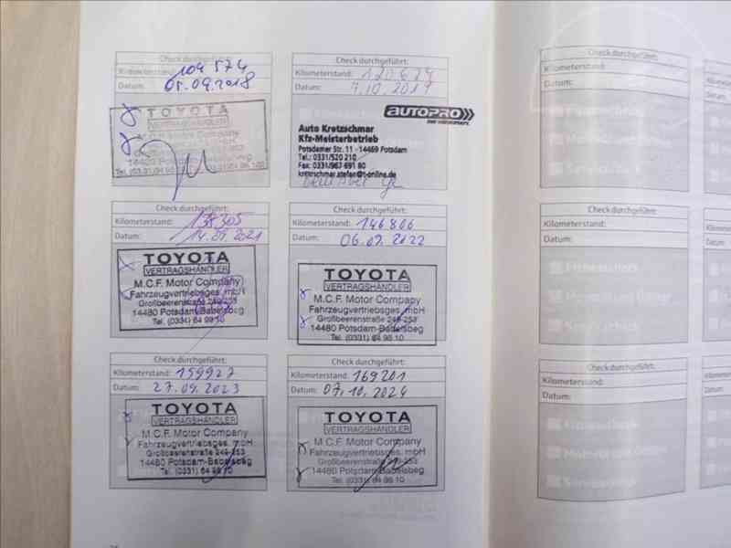 Toyota Avensis 1,8 VVTi KAMERA,WEBASTO,TAŽNÉ ZAŘ. - foto 17