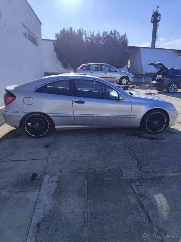 Mercedes-Benz 250 200 kompresor třídy C Sport - foto 5