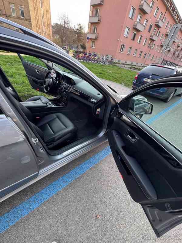 Mercedes-Benz Třídy E 3,0   E350 CDI s výbavou Avantgarde - foto 20