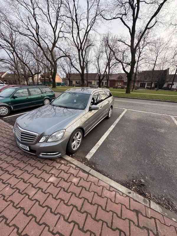 Mercedes-Benz Třídy E 3,0   E350 CDI s výbavou Avantgarde - foto 4