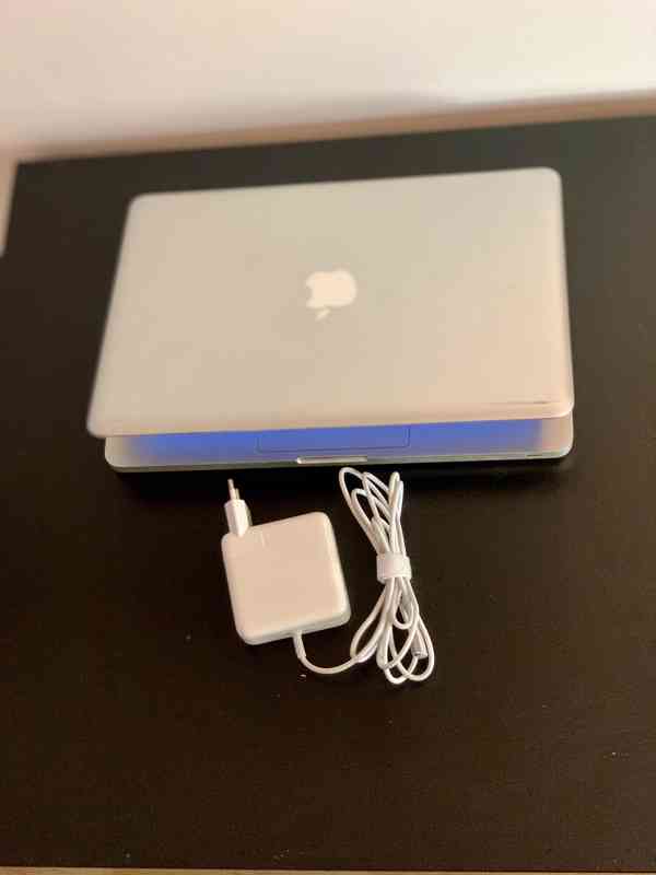 MacBook 13" Late 2008 – 8GB RAM, 256GB SSD, nová baterie - foto 6