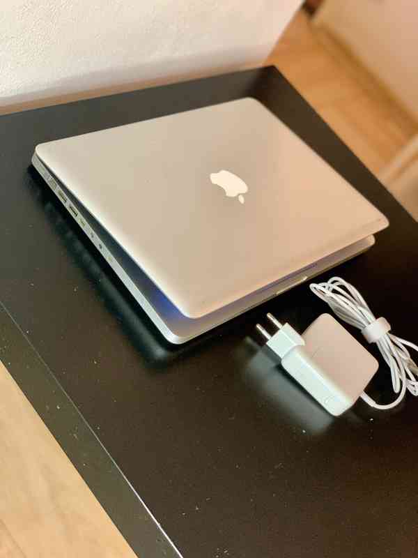 MacBook 13" Late 2008 – 8GB RAM, 256GB SSD, nová baterie - foto 4