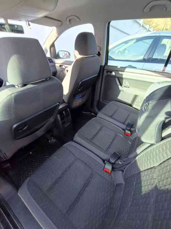 Volkswagen Touran 2.0 TDI, r.v. 2007, 7 míst - foto 5