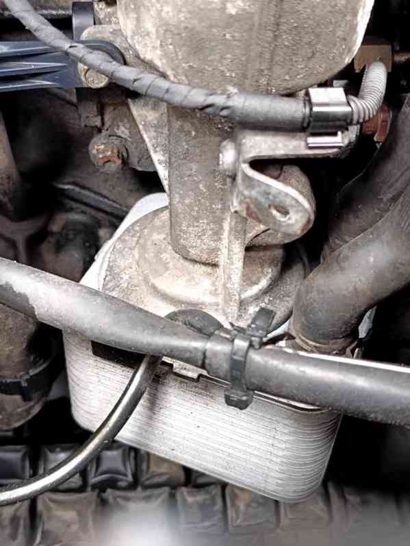 Volkswagen Touran 2.0 TDI, r.v. 2007, 7 míst - foto 12