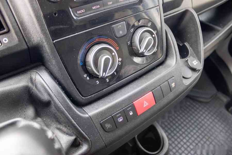 Fiat Ducato Dodávka 2.3 MultiJet L3H2 3,5t - foto 20