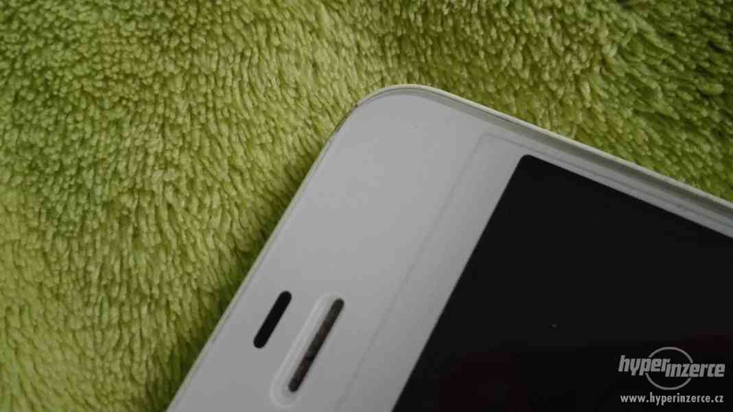 iPhone 4s, bílá barva - foto 3