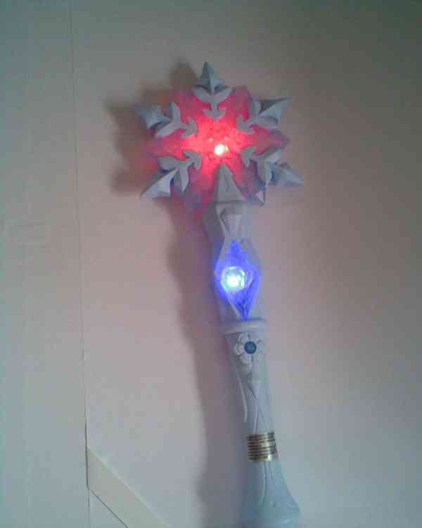 Nové šaty 120 jako na vílu - foto 4