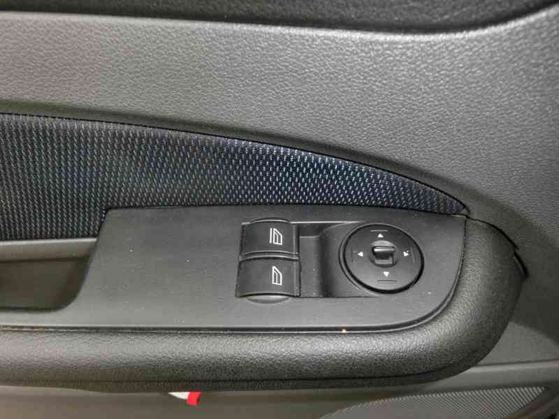 Prodám Ford Focus - foto 9