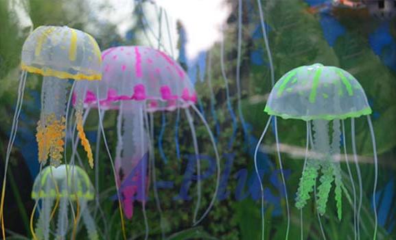Silikonová medúza s přísavkou - jako živá - foto 1