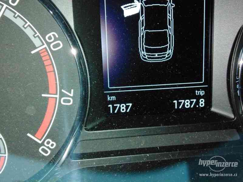 Prodám škoda Octavia tour, černá - - foto 3
